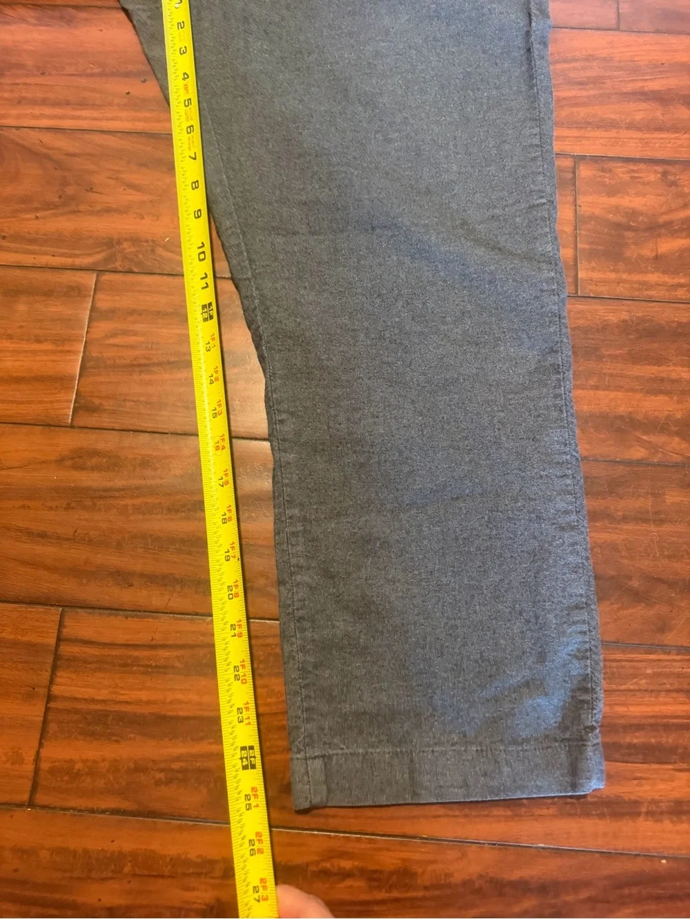 Men’s J. Crew  Cotton Chinos pants sizes 36x32